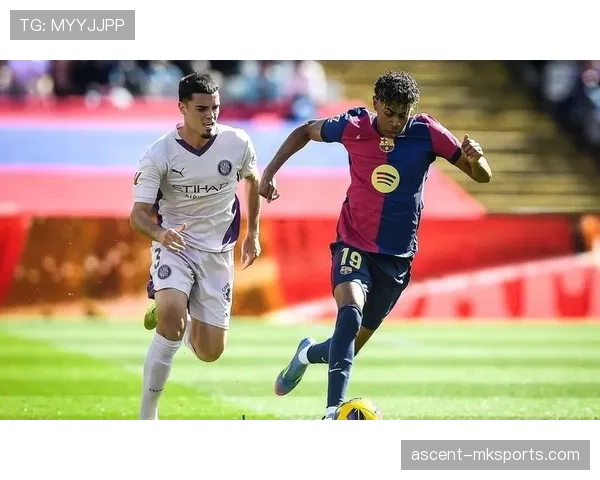 西甲新星首轮闪耀赛场，关键表现助球队取胜引热议