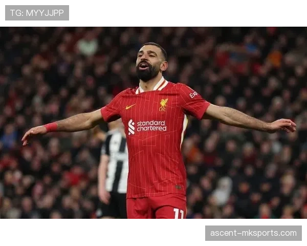 萨拉赫荣膺FWA足球先生,状态火热领跑足坛新世代 萨拉赫荣膺FWA足球先生,状态火热领跑足坛新世代