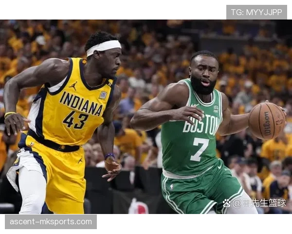 雷·阿伦关键时刻三分高效命中助球队逆转胜利