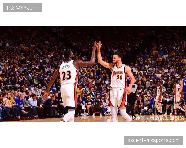 韦德关键突破带动球队攻势 提升季后赛效率明显