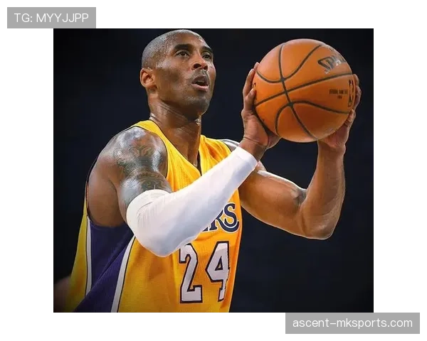 刷到科比·布莱恩特的早餐照，我一个月房贷都不好意思拿出来