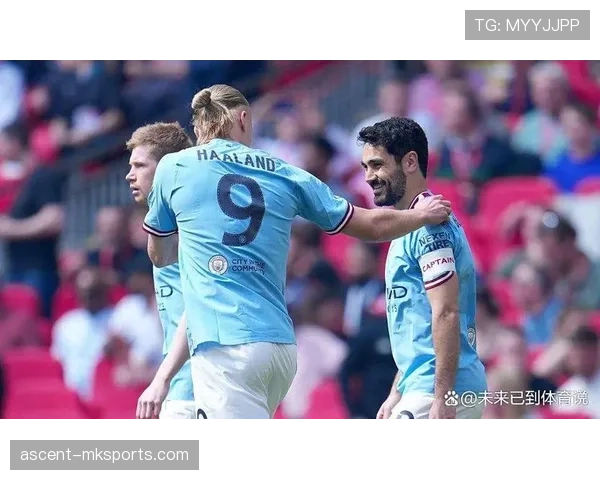 曼城更新迟缓，内部活力承压引发球队近期表现波动